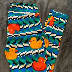 Lularoe leggings with ducks
